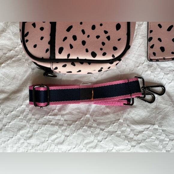 Neoprene crossbody bag - Picture 5 of 9